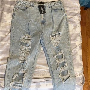 Distressed Missguided mom jeans size 14